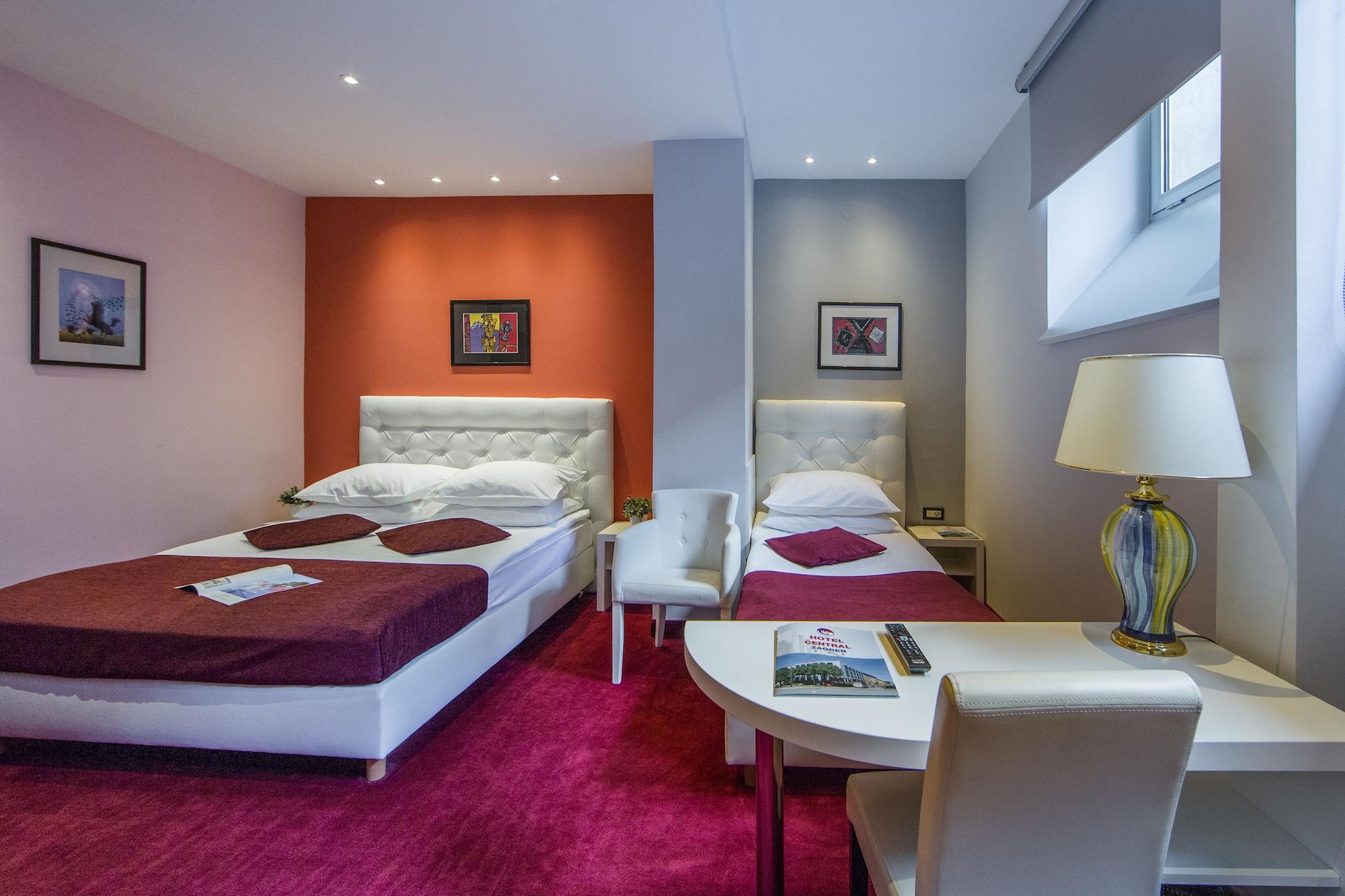 Szálloda Hotel Central