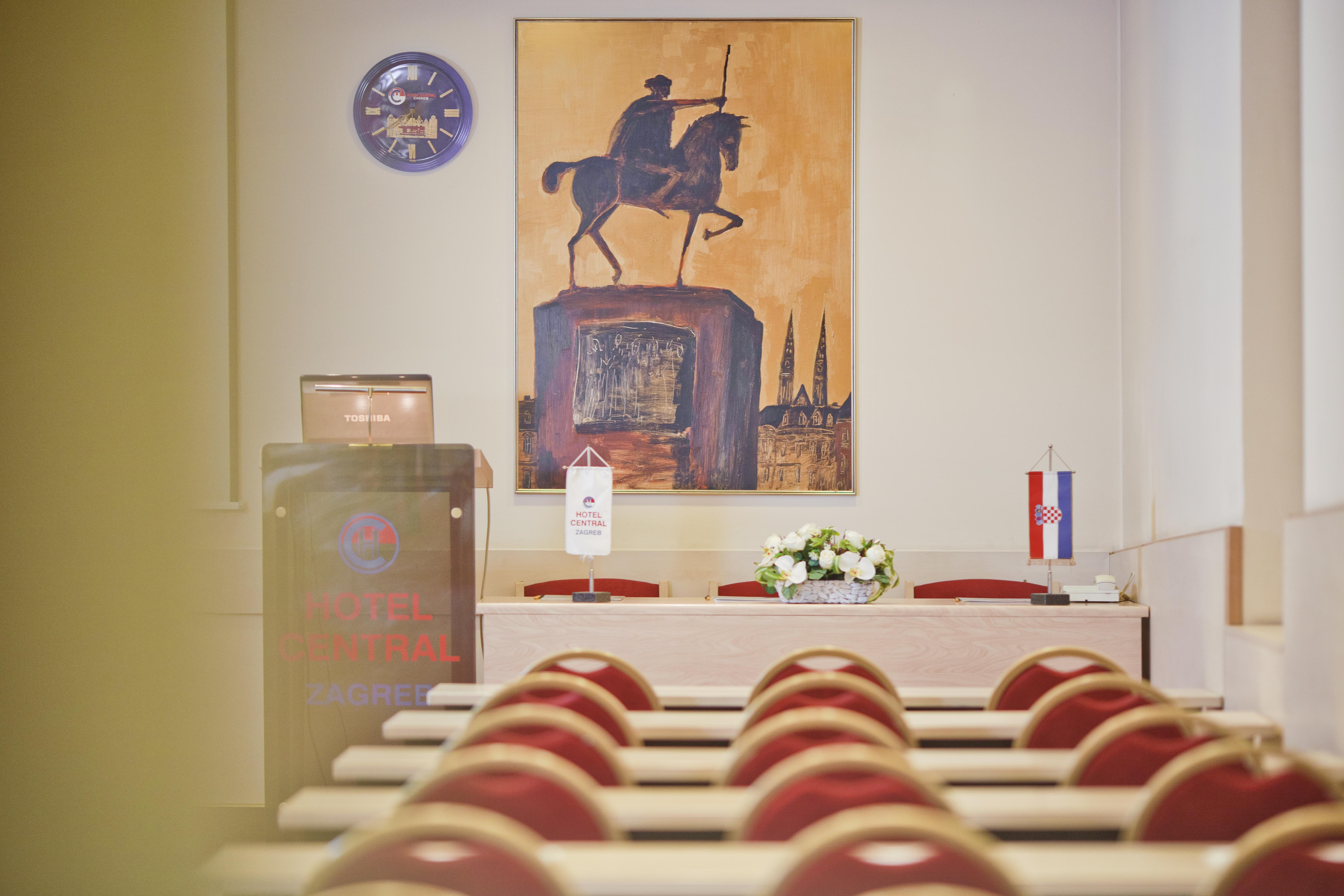 Szálloda Hotel Central 3*